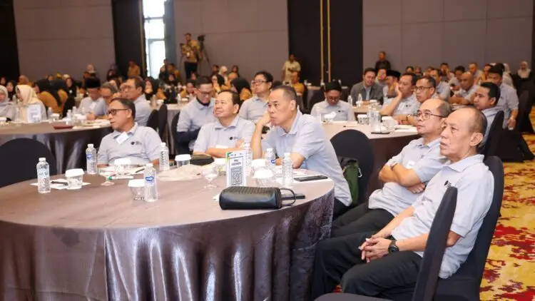 MENGIKUTI ACARA : Puluhan anggota DPRD Banten, mengikuti acara penyuluhan anti korupsi di lembaga legislatif, Selasa (27/10/2026) kemarin. (ISTIMEWA)