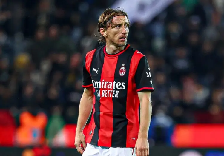AC Milan vs Bologna, Demi Jaga Posisi