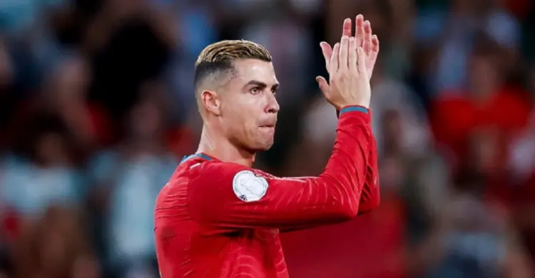 Federasi Sepak Bola Portugal Jatuhkan Sanksi Kepada Cristiano Ronaldo