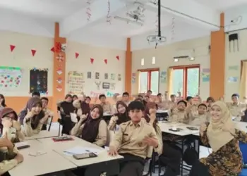 Pemkab Tangerang Berencana Perluas Sekolah Gratis ke Madrasah Swasta