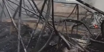 Pembakaran Sampah Diduga Picu Kebakaran Gudang Pipa di Legok, Tiga Rumah Terdampak