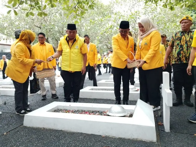 Perayaan Sederhana HUT Ke-62 ala di Golkar Kota Tangerang