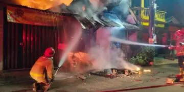 Mesin Pompa Korsleting, Rumah di Villa Pamulang Ludes Terbakar