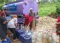 Aetra Tangerang Salurkan Bantuan Air Bersih untuk Warga Balaraja