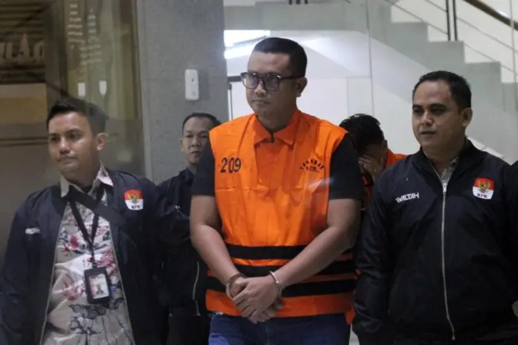 36 Operasi Tangkap Tangan, 21 Kepala Daerah Diciduk