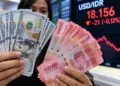 Nyaris Tembus Rp 18.200 per Dolar AS, Rupiah Cetak Rekor Terlemah