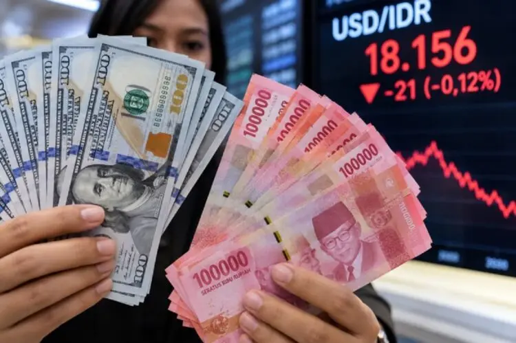 Nyaris Tembus Rp 18.200 per Dolar AS, Rupiah Cetak Rekor Terlemah